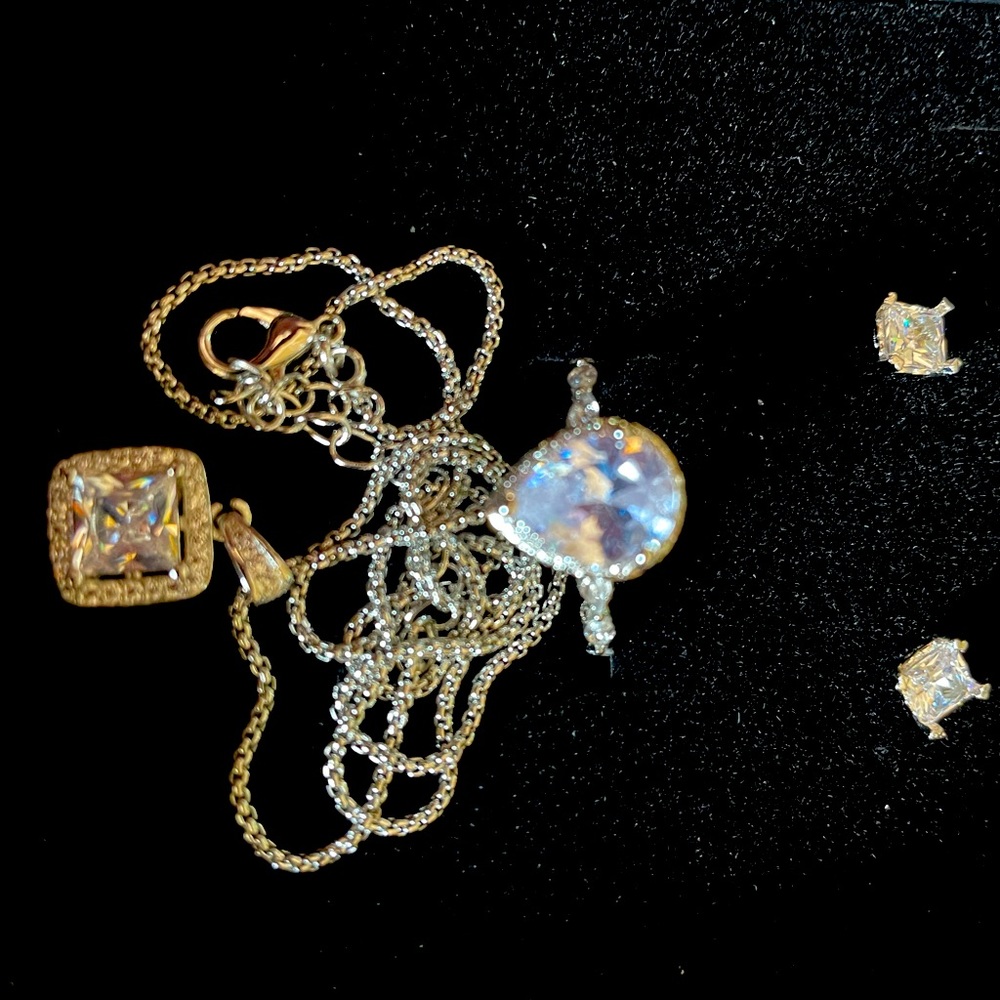 Silver peridot set from Kay jewelers